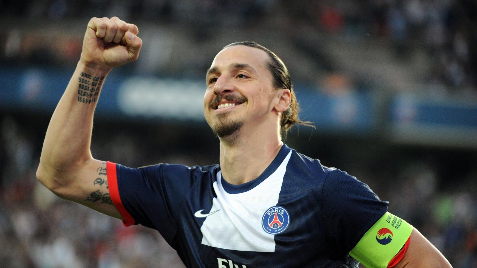 爱游戏娱乐-《电竞明星的跨界合作：从直播到品牌代言》，电竞明星代言的产品